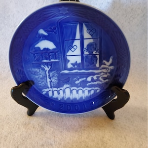 Royal Copenhagen &quot;Watching the Birds&quot; Plate