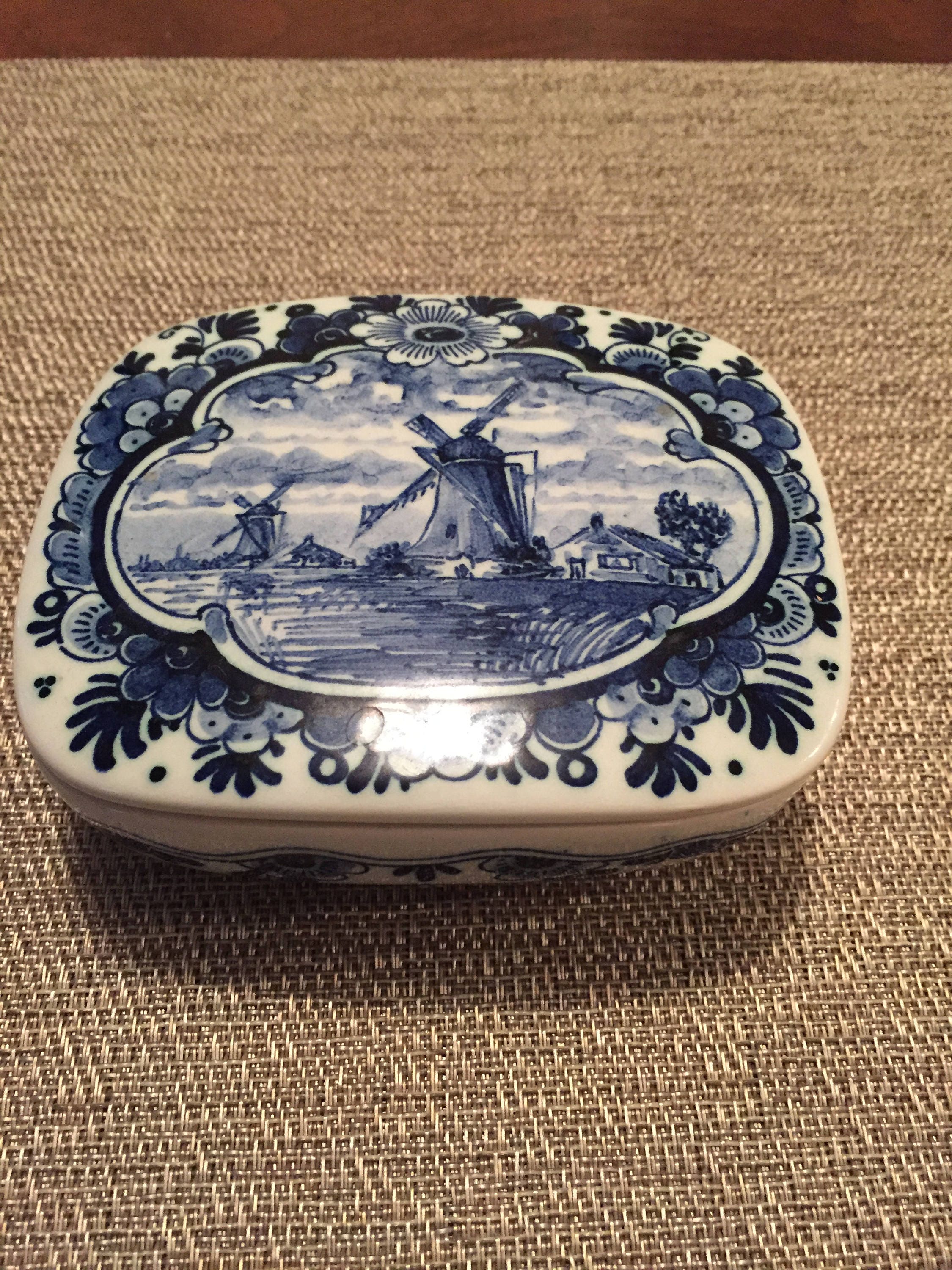 Vintage Blue Delft Trinket Box Hand Painted And Signed Etsy Australia Vintage Blue Delft Trinket Box Hand Painted And Signed Etsy Australia
