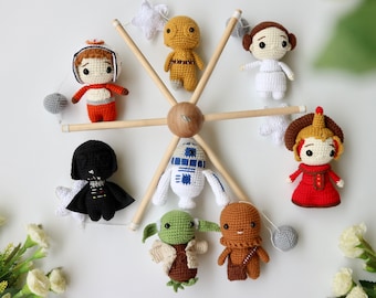 Crochet Mini Star wars Baby Mobile , Outer space baby mobile,Yoda,Robot, Darth Vador crochet mobile, Baby Crib Mobile, Nursery mobile