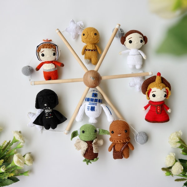 Mini mobile bébé Star wars au crochet, mobile pour bébé de l'espace, Yoda, robot, mobile au crochet Darth Vador, mobile pour lit de bébé, mobile pour chambre d'enfant