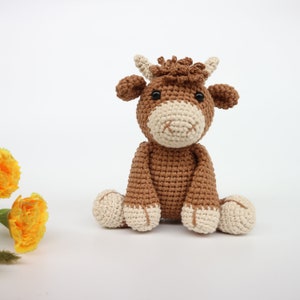 Highland Kuh, gehäkelte Kuh, gehäkelte Tiere, Stofftier, Spielzeug für Kinder, Baby-Dusche-Geschenk, Kuh Amigurumi häkeln.
