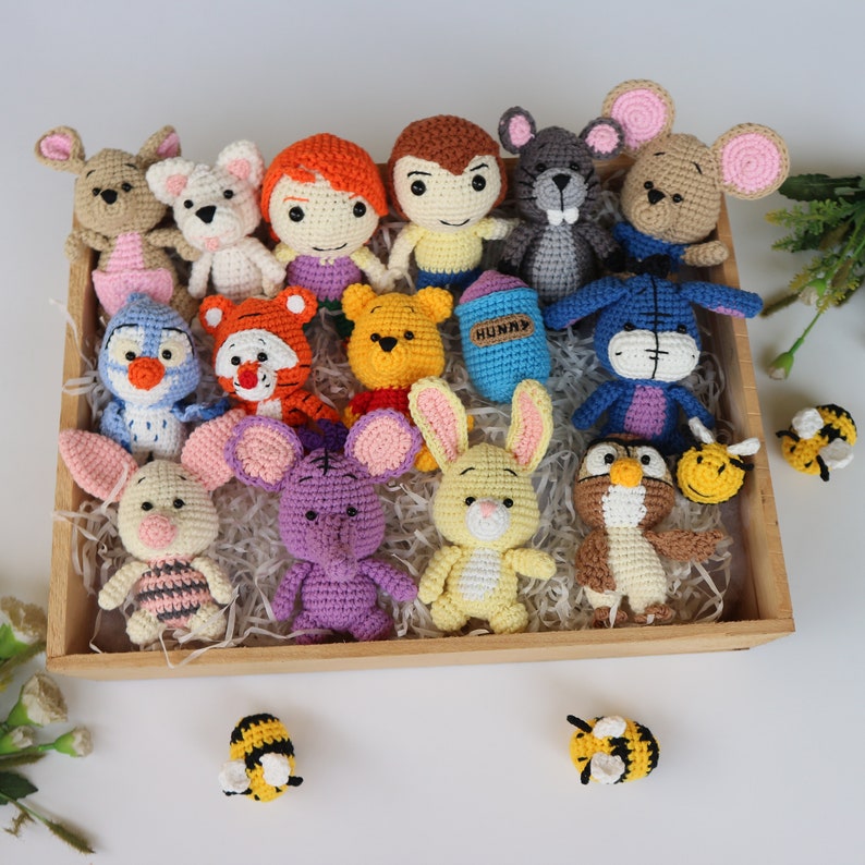 Crochet Winnie the Pooh set, Pooh and friends, Pooh, Piglet, Tigger,Eeyore,rabbit, Kanga, Roo, Lumpy,Owl,Nursery decor, baby gift, baby toys set 16