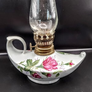 Vintage Rosebud Alladin Mini Oil Lamp