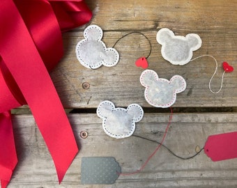 Minnie Mouse Bridal KooziesMinnie Mouse BridalWedding can holdersMinnie Mouse