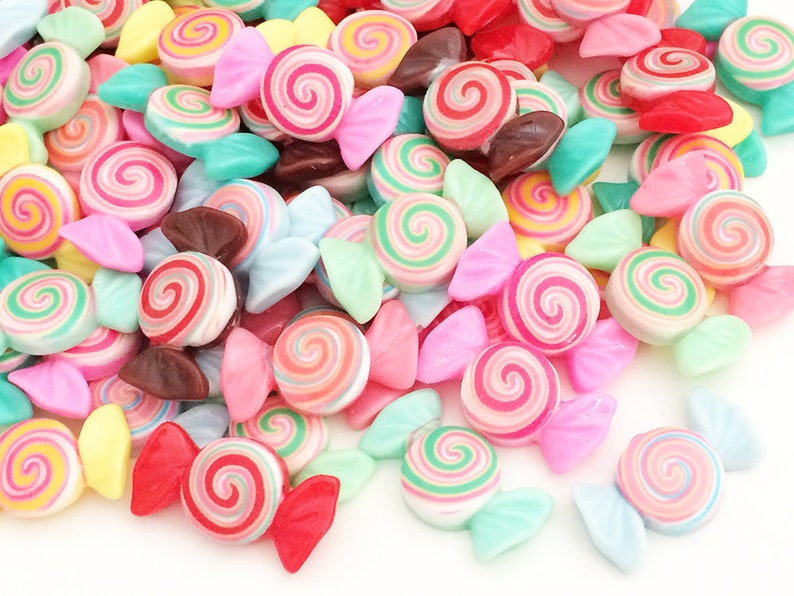 15 YELLOW Kawaii Resin Cabochons Cute Pastel Flatback Charm Decoden Animal Candy