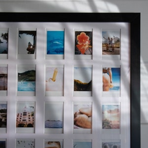16" x 20" 25 Foto Instax Mini MAT ALLEEN (neem je eigen frame mee) Multi-fotolijst | Coole cadeau-ideeën | Kunst aan de muur | Galerijmuur | Collage