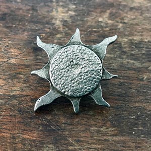 Solar Eclipse pin
