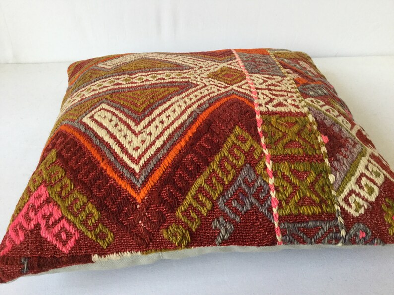 40x40 cm 16x16 inch,Kilim Pillow Case,Kilim Pillow,Carpet Pillow,Moroccon Pillow,Decorative Pillow,Ethnic Pillow,Antique Pillows,Rug Pillows