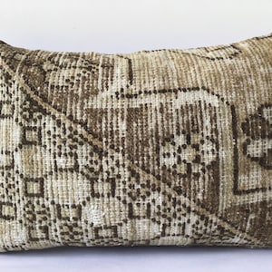 60x40cm, 24x16 inches, Kilim Pillow, Carpet Pillow, Moroccan Pillow, Accent Pillow, Handmade Pillow, Bench Pillow, Rug Pillow, Cushion
