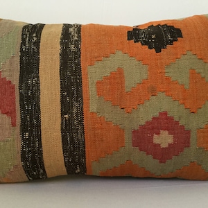 60x40 cm 24x16 inch,Kilim Pillow,Rug Pillow,Carpet Pillow,Moroccon Pillow,Accent Pillow,Handmade Pillow,Bench Pillow,Sofa Pillow,Rug Pillows