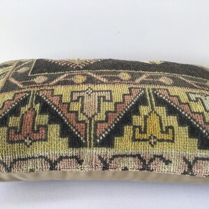 60x40cm, 24x16 inches, Kilim Pillow, Carpet Pillow, Moroccan Pillow, Accent Pillow, Handmade Pillow, Bench Pillow, Rug Pillow, Cushion image 4