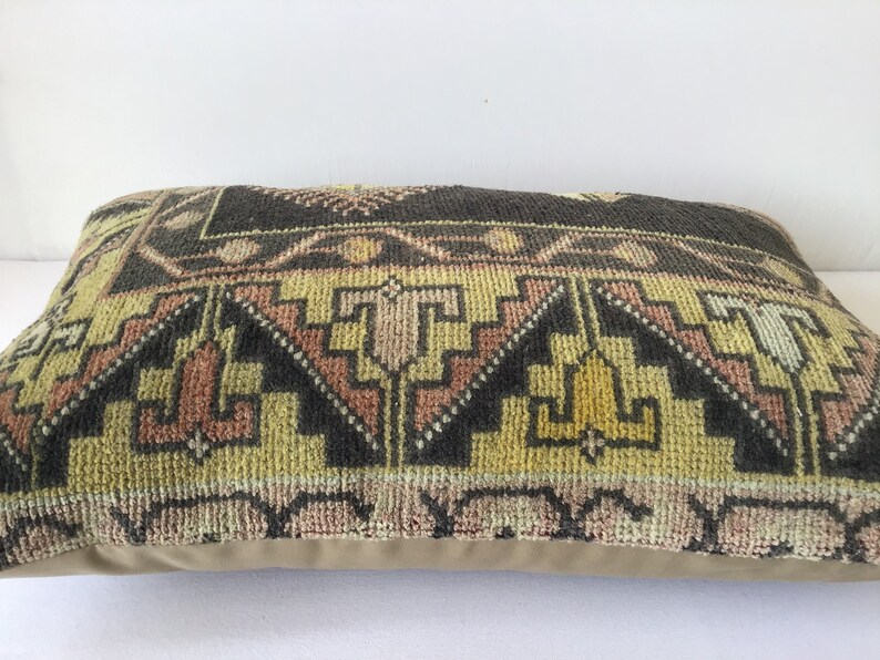 60x40cm, 24x16 inches, Kilim Pillow, Carpet Pillow, Moroccan Pillow, Accent Pillow, Handmade Pillow, Bench Pillow, Rug Pillow, Cushion image 4