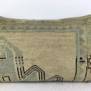 60x40cm, 24x16 inches, Kilim Pillow, Carpet Pillow, Moroccan Pillow, Accent Pillow, Handmade Pillow, Bench Pillow, Rug Pillow, Cushion