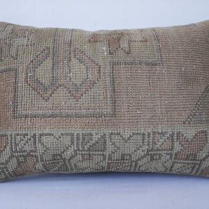 60x40cm, Kelim Kissen, Teppichkissen, marokkanisches Kissen, Akzentkissen, Handgefertigtes Kissen, Bankkissen