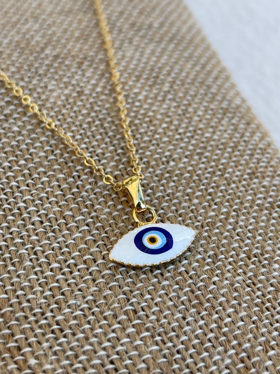 Turkish Evil Eye Necklace: Mediterranean Style Amulet