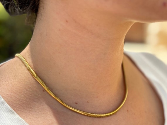 Gold Italian Herringbone Necklace, Pendant Necklace for Women, Minimal Everyday Jewelry, Romantic Gift Idea, Valentines Day Gift for Her