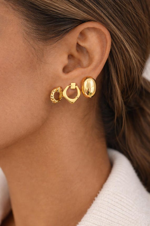 Gold Tone Hoop Earrings Set, Valentine Day Gift for Her, Minimal Statement Earrings, Chunky Hoops, Modern Everyday Jewelry, Gift for Women