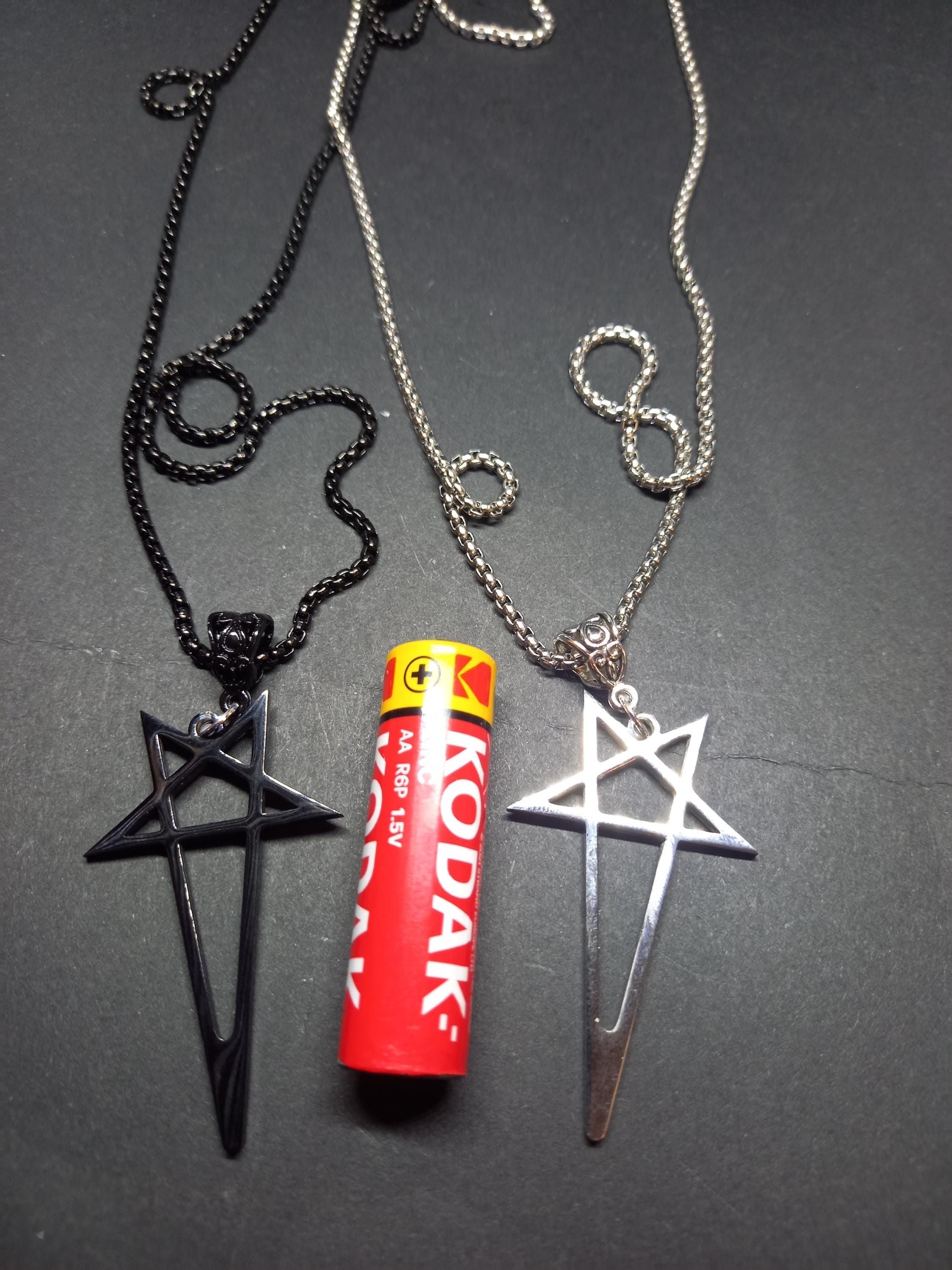 NEW Killstar Mystic Maven Silver Concho Pentagram Chain WITCH OCCULT PAGAN Y2K Amazon.com: coventum Magician Merlin Warlock Silver  main image 4