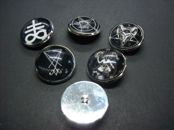 Occult satanic goth witch witchcraft witchy ,5 sewing buttons set 1