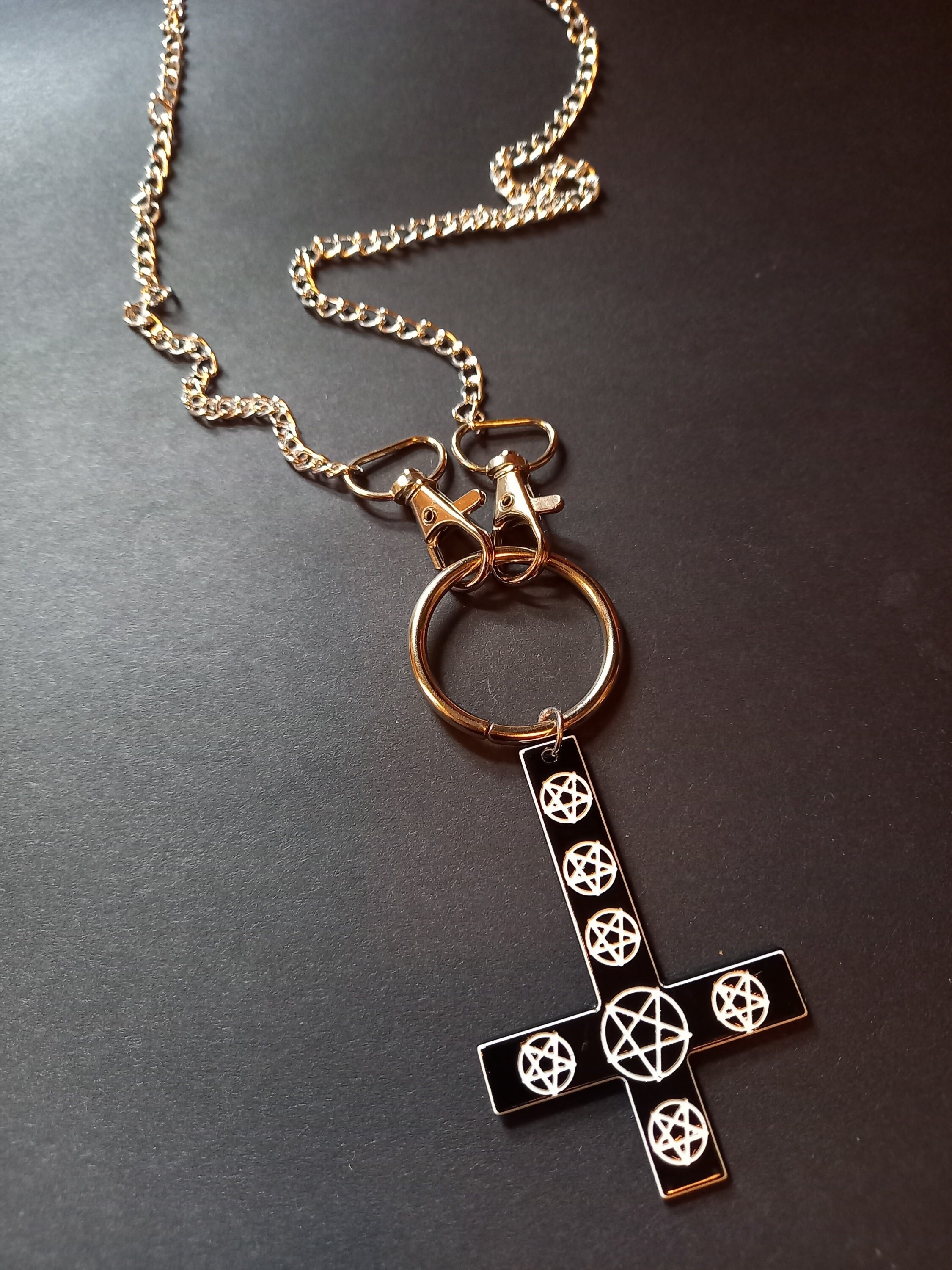Kreepsville 666 - Etsy 日本
