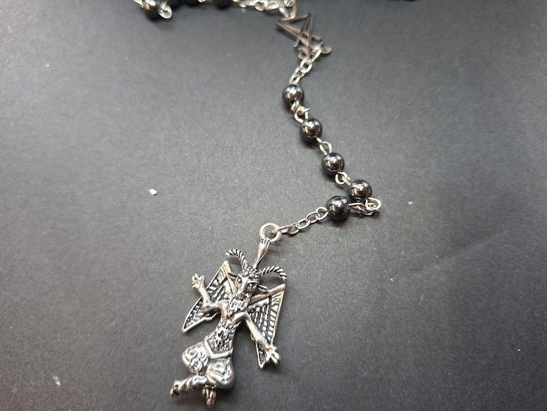 Rosenkranz aus schwarzem Hammerit • Siegel Satans • Baphomet • Gotisch • Hexenhaft Bild 2