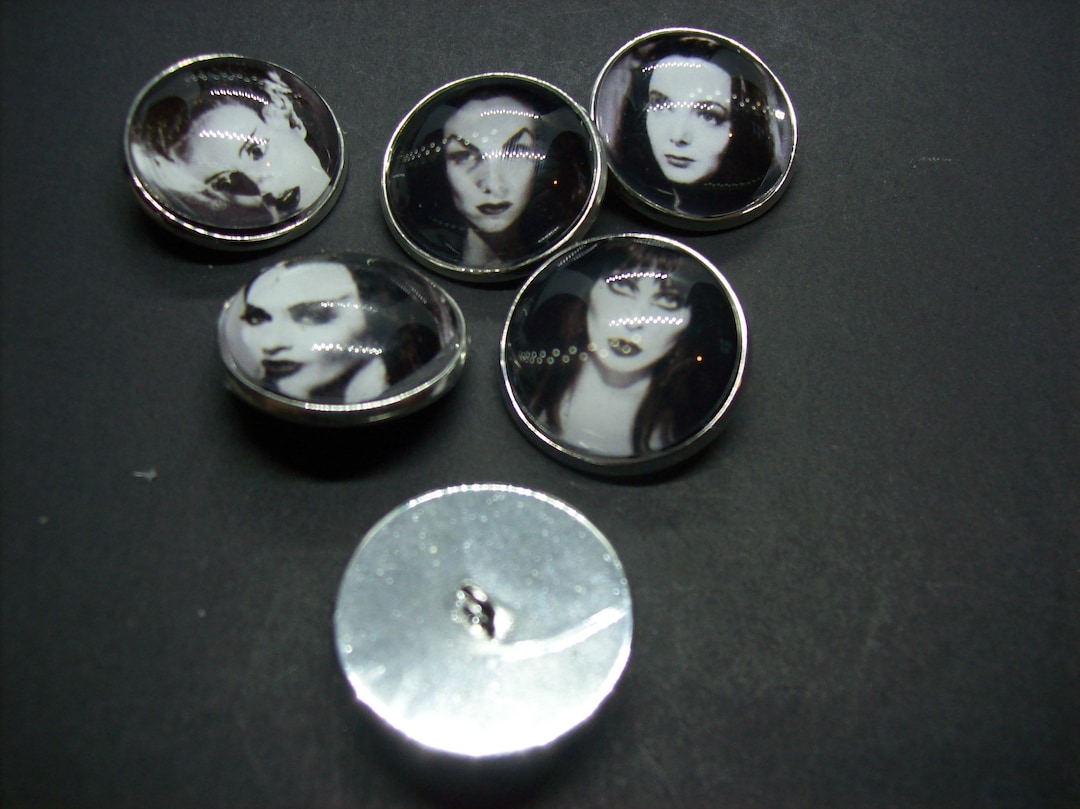 Goth Buttons Nu Goth/goth/gothic/witchy Fashion/alternative
