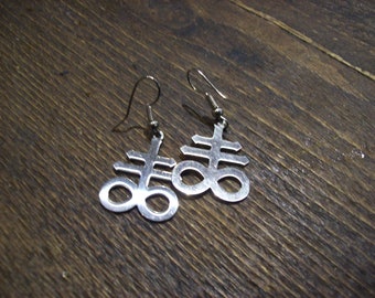 Nu Patel Goth Gothic Witchy Pagan Wicca Occult Black Metal Witch Witchcraft Satanic Stainless Steel Leviathan Cross/Cross of Satan Earrings