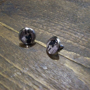 Vampira &quot;Inspired&quot; Stud Earings