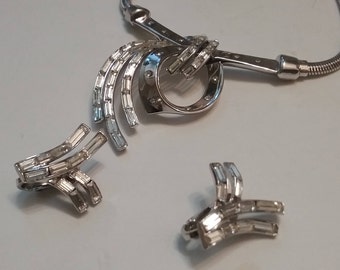 Crown Trifari (Alfred Philippe) Rhodium Necklace&Earring Set