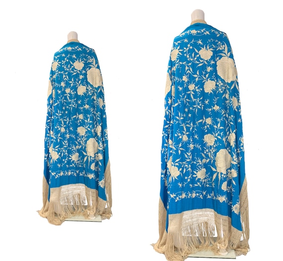 SOLD - 1920s Embroidered Shawl