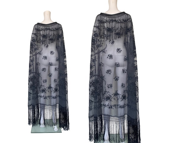 1920s Embroidered Net Shawl