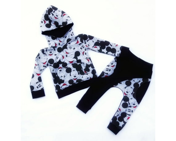 mickey mouse jumper boy