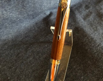 Wooden twist pen