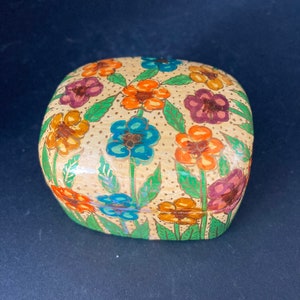 Lacquered paper mache floral trinket box