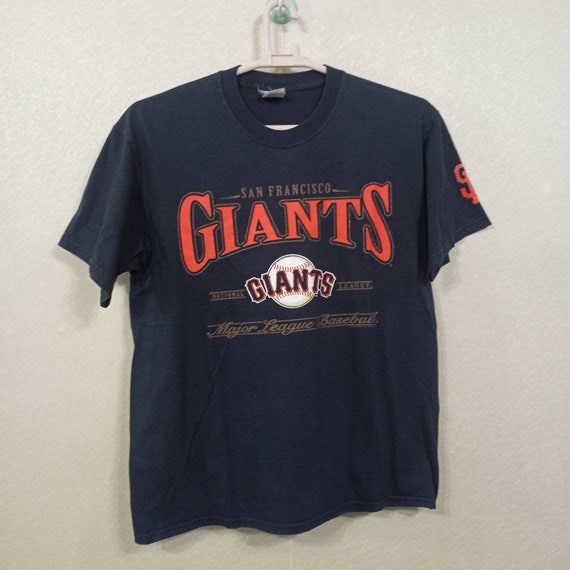 giant t shirt brand