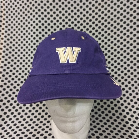 Vintage NIKE Cap Hat, Golfing Wear Sports, Outdoor Streetwear, Straight Nike Design, Retro stylish Swag, Adjustable fits