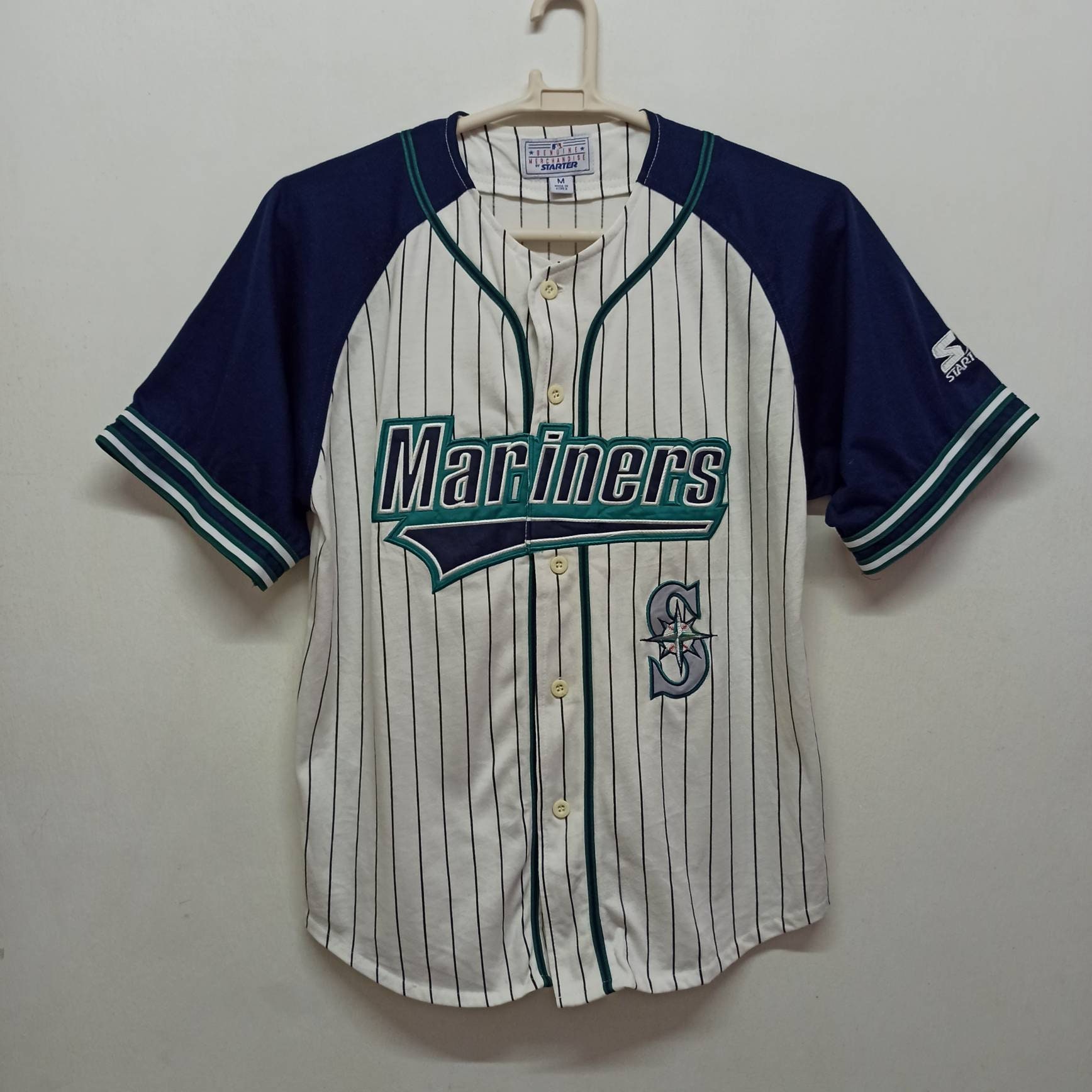 90's usa製 majestic seattle mariners baseball shirt navy l #90s #madeinusa # majestic #seattlemariners #mariners #seattle #baseballshirt…