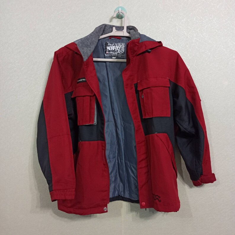 Brand Clothing Outdoor Retro style Swag Vintage Airwalk Hoodies Hiking Jacket Streetwear Jacket Size on tag 150