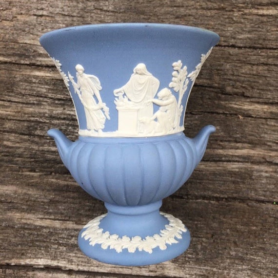 Vintage Wedgwood England Bud Vase Small urn Shaped Vases Blue Etsy