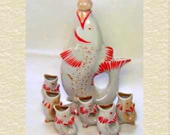 Set Porzellan Tassen, Porzellan Fisch der Zeit der UdSSR, Krug und Gläser in Form von Fisch 1960er Jahre SSSR Porzellan Figuren Fisch, Sowjetischer Fisch