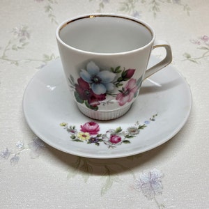 Uraltes Porzellan Teeservice, Tensils der Deutschen Porzellanmanufaktur Bavaria 1970er Jahre, Uralte Tasse, Vintage Geschirr, exquisites Porzellan