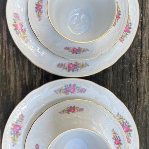 German tea set white porcelain plate with roses vintage floral print 1970s Seltmann Weiden vintage gift to mother chabby style old plate