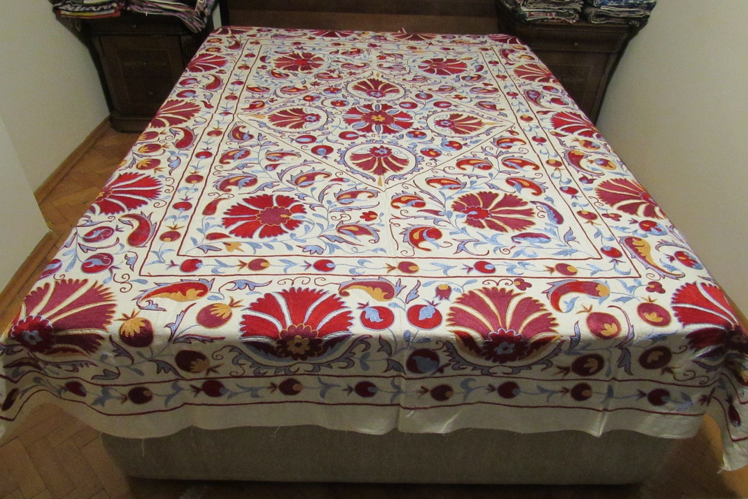 Silk Embroidery Suzani,cotton Fabric,suzani Bedding,suzani Bedspread
