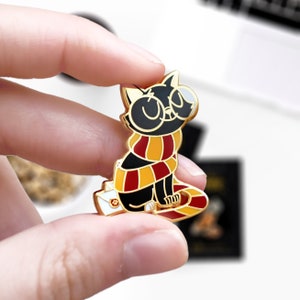 Pin's Jackson Potter, Hard Enamel, Gold