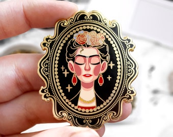 Pin's Frida, 2 verschiedene Modelle, Hartemaille, Gold