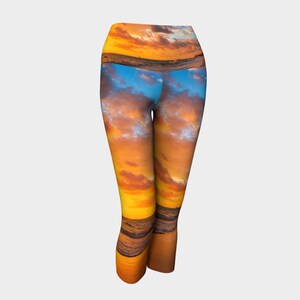 Maldives Sunset Yoga Capris Leggings Design 6 - Compression Fit