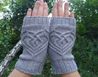 Hand Knit Mittens Heart,Gift Valentine's Day,Womens Arm Warmers,Fingerless Mittens Womens   ,Wool Gloves, Fingerless Gloves