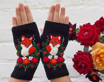 Fingerless gloves with embroidered fox ,Gloves With Animals, Fingerless mittens with fox, Hand knitted mittens with red roses