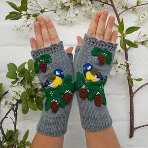 Embroidered Gloves Titmouse, Knitted Fingerless Gloves with a bird, Wrist Warmers Embroidery, Cones, Spruce zdjęcie 2