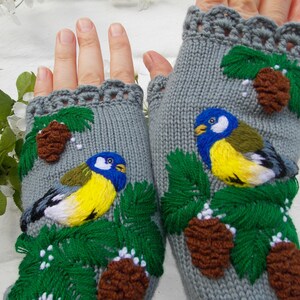 Embroidered Gloves Titmouse, Knitted Fingerless Gloves with a bird, Wrist Warmers Embroidery, Cones, Spruce zdjęcie 3